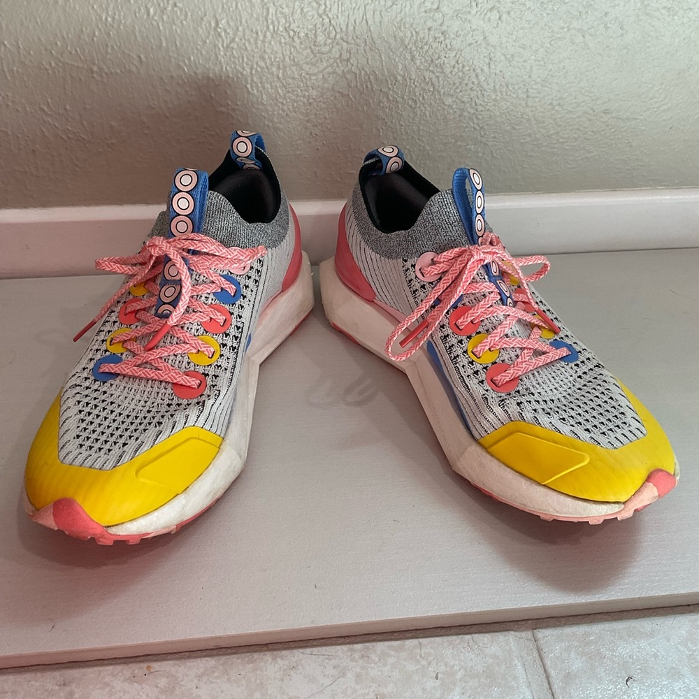 Women’s Allbirds x Zipeng Zhu Size 8